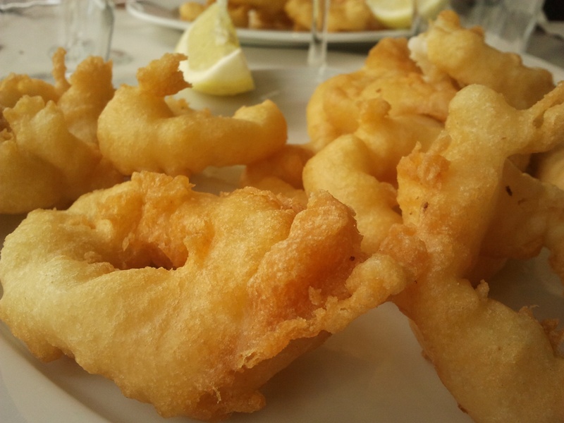 La Carpa de l'Estany en Banyoles Calamares a la Romana